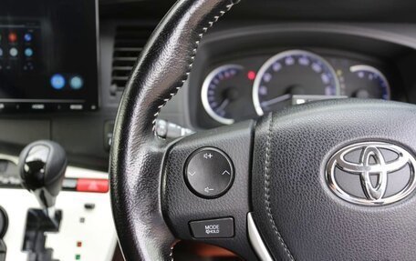 Toyota ISis I, 2016 год, 962 000 рублей, 16 фотография