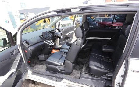 Toyota ISis I, 2016 год, 962 000 рублей, 29 фотография
