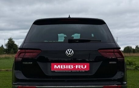 Volkswagen Tiguan II, 2019 год, 3 070 000 рублей, 6 фотография