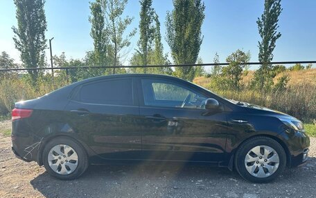 KIA Rio III рестайлинг, 2015 год, 690 000 рублей, 3 фотография