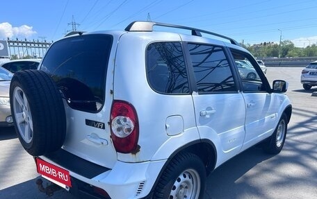 Chevrolet Niva I рестайлинг, 2015 год, 489 000 рублей, 6 фотография
