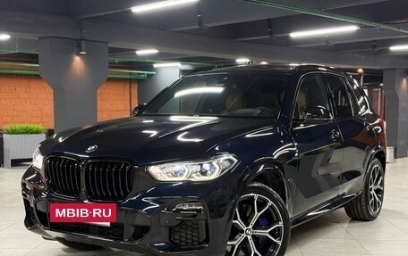 BMW X5, 2019 год, 5 600 000 рублей, 4 фотография
