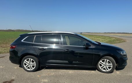 Renault Megane IV, 2018 год, 1 300 000 рублей, 7 фотография