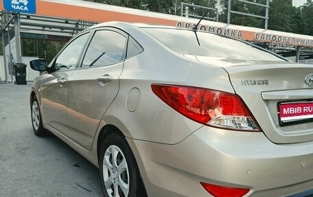Hyundai Solaris II рестайлинг, 2012 год, 900 000 рублей, 6 фотография