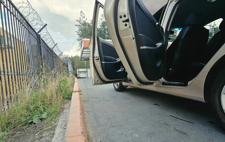 Hyundai Solaris II рестайлинг, 2012 год, 900 000 рублей, 11 фотография