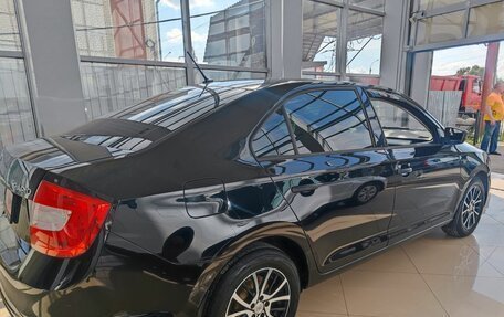 Skoda Rapid I, 2015 год, 869 000 рублей, 4 фотография