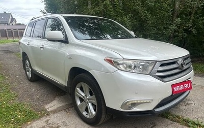 Toyota Highlander III, 2012 год, 1 785 000 рублей, 1 фотография