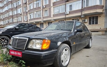 Mercedes-Benz W124, 1992 год, 150 000 рублей, 1 фотография