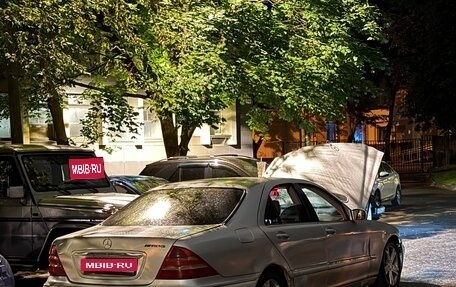 Mercedes-Benz S-Класс, 2000 год, 320 000 рублей, 1 фотография