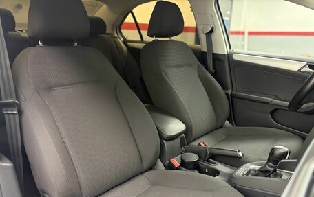 Volkswagen Jetta VI, 2018 год, 1 570 000 рублей, 20 фотография