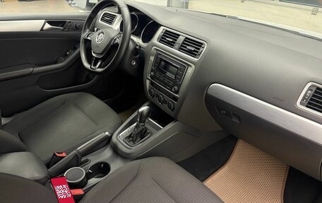 Volkswagen Jetta VI, 2018 год, 1 570 000 рублей, 19 фотография