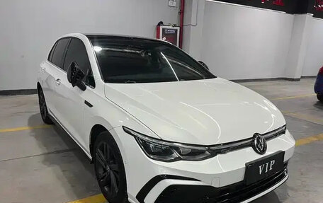 Volkswagen Golf VIII, 2022 год, 1 830 000 рублей, 3 фотография