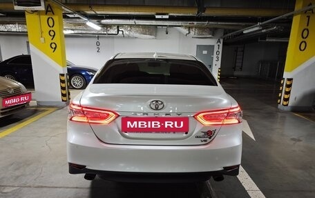 Toyota Camry, 2018 год, 3 200 000 рублей, 5 фотография