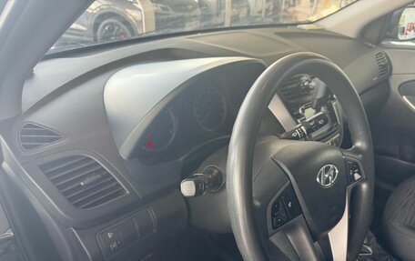Hyundai Solaris II рестайлинг, 2015 год, 899 000 рублей, 11 фотография