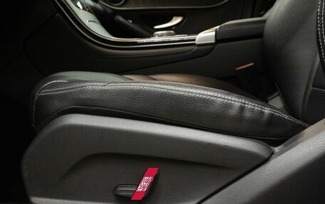 Mercedes-Benz GLC, 2018 год, 2 600 000 рублей, 28 фотография