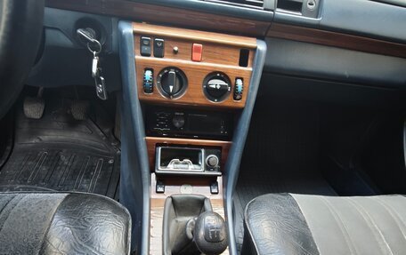 Mercedes-Benz W124, 1992 год, 150 000 рублей, 17 фотография