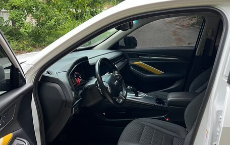 Haval F7x I, 2021 год, 1 540 000 рублей, 9 фотография