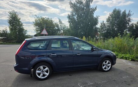 Ford Focus II рестайлинг, 2010 год, 800 000 рублей, 2 фотография