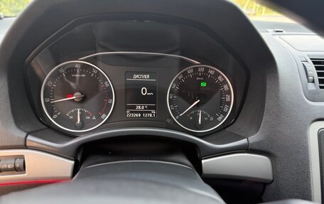 Skoda Octavia, 2012 год, 927 000 рублей, 18 фотография