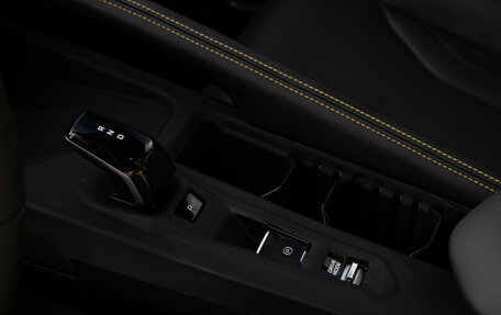 Geely Coolray I, 2025 год, 2 168 000 рублей, 19 фотография