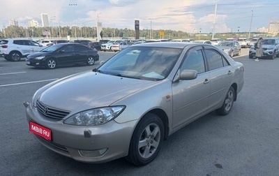 Toyota Camry V40, 2005 год, 950 000 рублей, 1 фотография