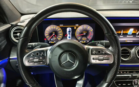 Mercedes-Benz E-Класс, 2018 год, 3 850 000 рублей, 10 фотография