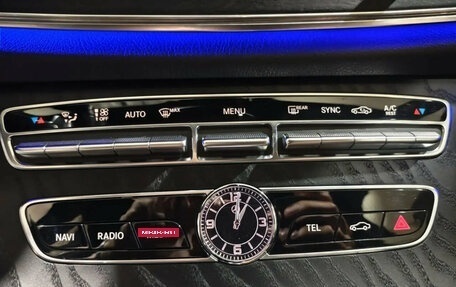 Mercedes-Benz E-Класс, 2018 год, 3 850 000 рублей, 12 фотография