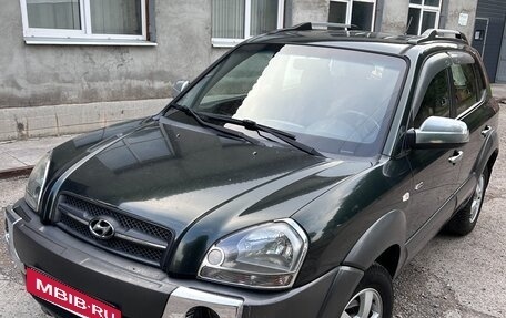 Hyundai Tucson III, 2007 год, 730 000 рублей, 2 фотография