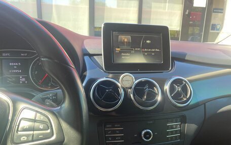 Mercedes-Benz B-Класс, 2015 год, 1 500 000 рублей, 2 фотография