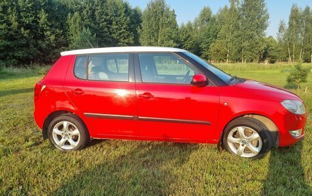 Skoda Fabia II, 2011 год, 890 000 рублей, 6 фотография