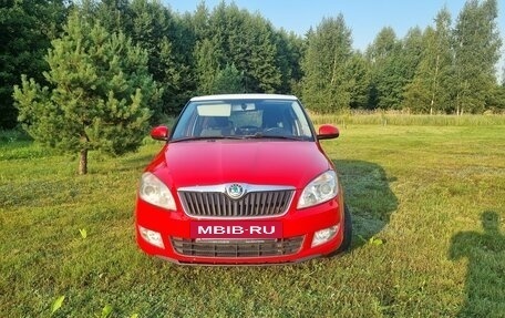 Skoda Fabia II, 2011 год, 890 000 рублей, 2 фотография