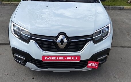 Renault Logan II, 2021 год, 1 420 000 рублей, 3 фотография
