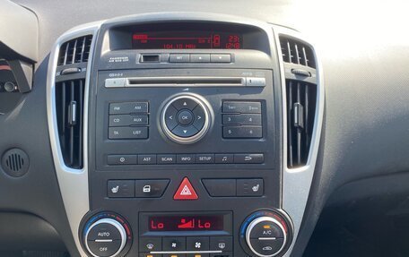 KIA cee'd I рестайлинг, 2010 год, 690 000 рублей, 8 фотография
