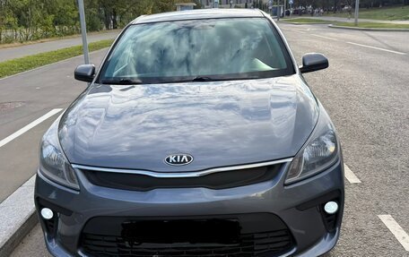 KIA Rio IV, 2018 год, 1 370 000 рублей, 6 фотография