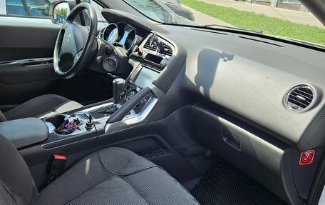 Peugeot 3008 I рестайлинг, 2013 год, 800 000 рублей, 10 фотография