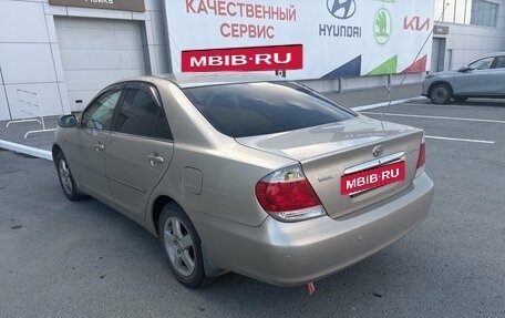 Toyota Camry V40, 2005 год, 950 000 рублей, 4 фотография