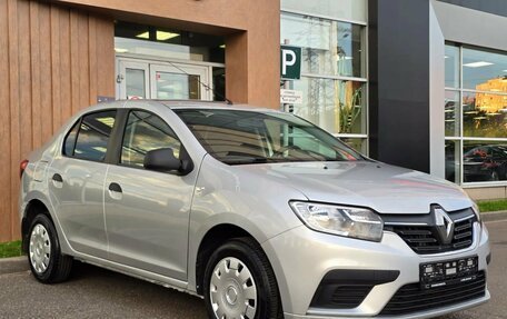 Renault Logan II, 2018 год, 650 000 рублей, 1 фотография