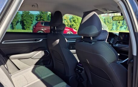 Geely Emgrand, 2024 год, 1 910 000 рублей, 13 фотография