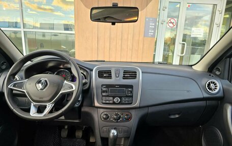 Renault Logan II, 2018 год, 650 000 рублей, 7 фотография