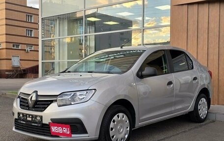 Renault Logan II, 2018 год, 650 000 рублей, 3 фотография