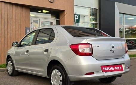 Renault Logan II, 2018 год, 650 000 рублей, 4 фотография