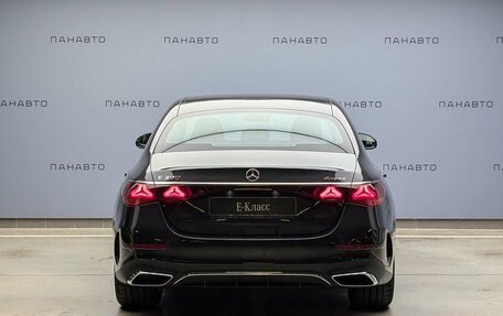 Mercedes-Benz E-Класс, 2026 год, 9 050 000 рублей, 4 фотография