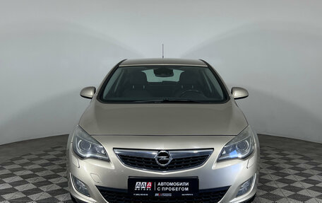 Opel Astra J, 2011 год, 650 000 рублей, 2 фотография