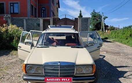 Mercedes-Benz W123, 1982 год, 505 000 рублей, 2 фотография