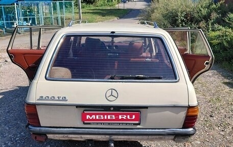 Mercedes-Benz W123, 1982 год, 505 000 рублей, 7 фотография