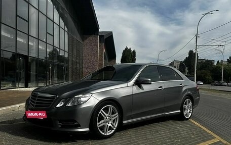 Mercedes-Benz E-Класс, 2012 год, 1 700 000 рублей, 8 фотография