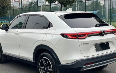 Honda Vezel, 2023 год, 1 845 000 рублей, 4 фотография