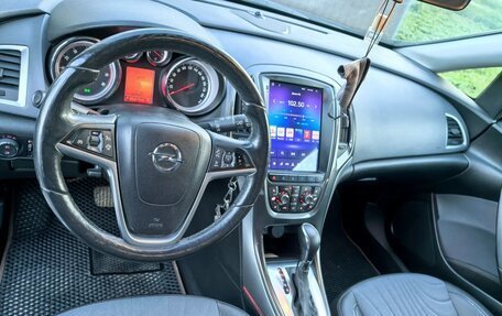 Opel Astra J, 2013 год, 840 000 рублей, 5 фотография
