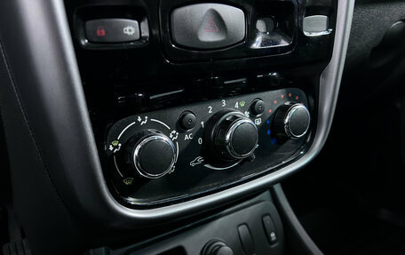 Renault Duster I рестайлинг, 2013 год, 920 000 рублей, 12 фотография