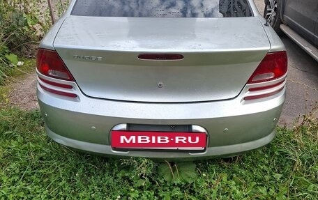 Dodge Stratus II, 2004 год, 330 000 рублей, 4 фотография